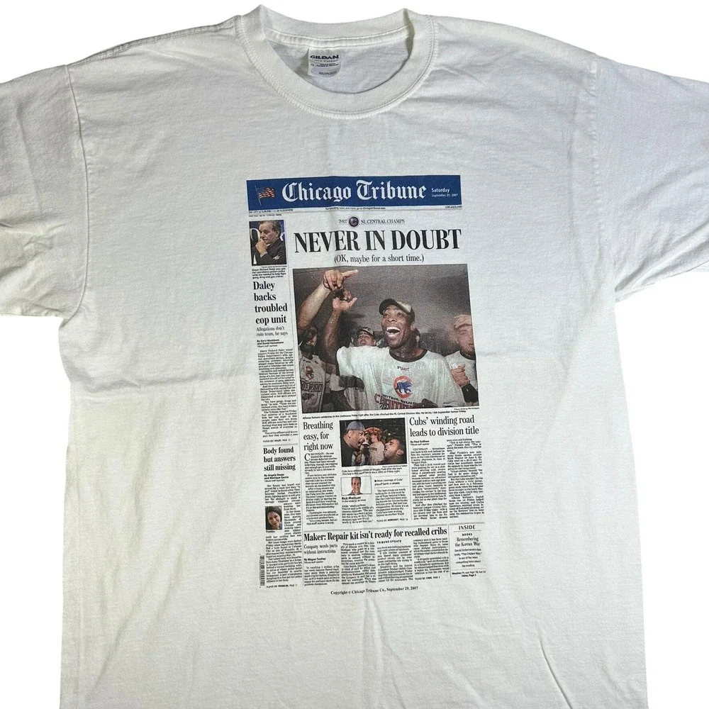 Chicago Cubs Soriano 2007 Chicago Tribune Newspaper T-Shirt L